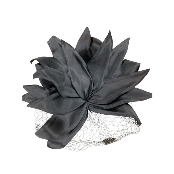 Vintage Fascinator/ Hat Women’s One Size Mesh And “Flower” Black - Picture 1 of 5